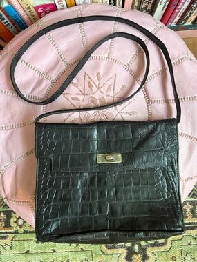 Black Croc-Embossed Leather Crossbody Bag - Unbranded